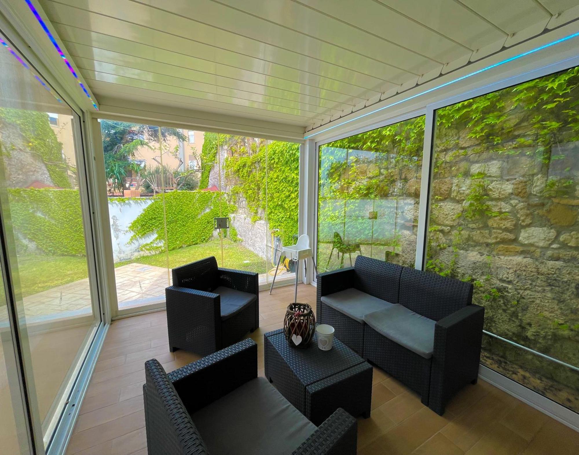 The Shabby House - Charming Seaside Retreat In Central Anzio, Steps From Beach And Train Station Eksteriør bilde